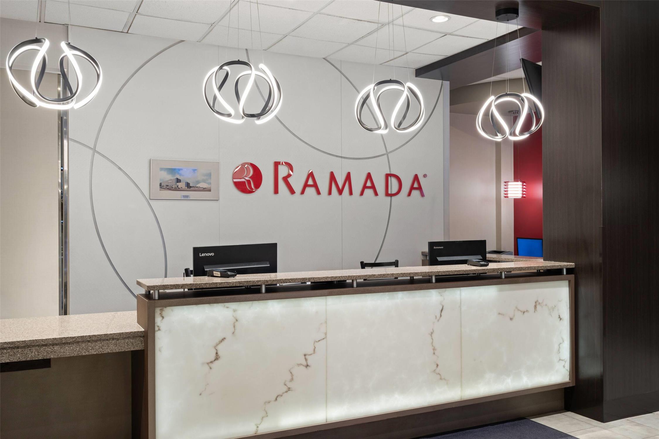 Ramada by Wyndham Saskatoon 6/69