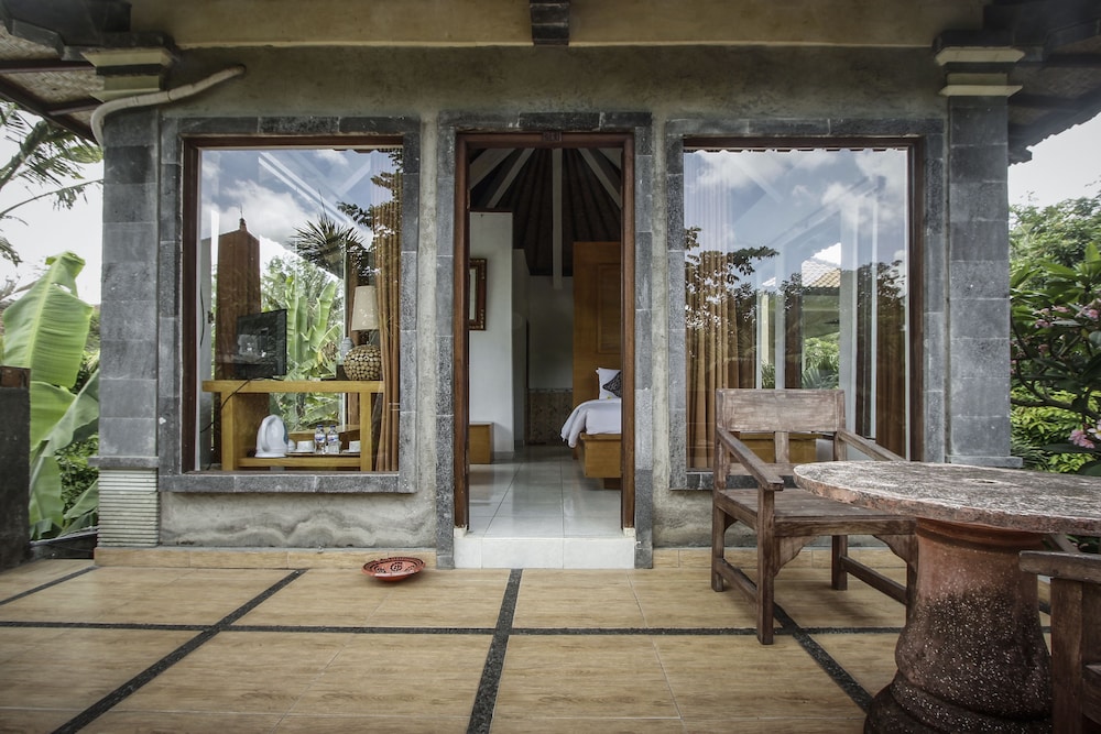 DEWANGGA BUNGALOW 50/71