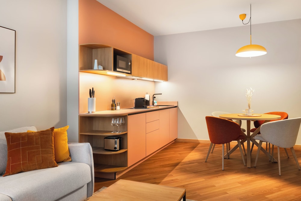 limehome Munich Fritz-Erler Str. 5/50