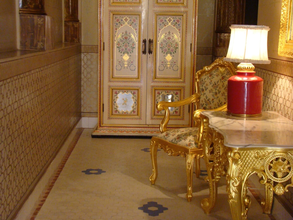BHANWAR NIWAS HOTEL 36/45