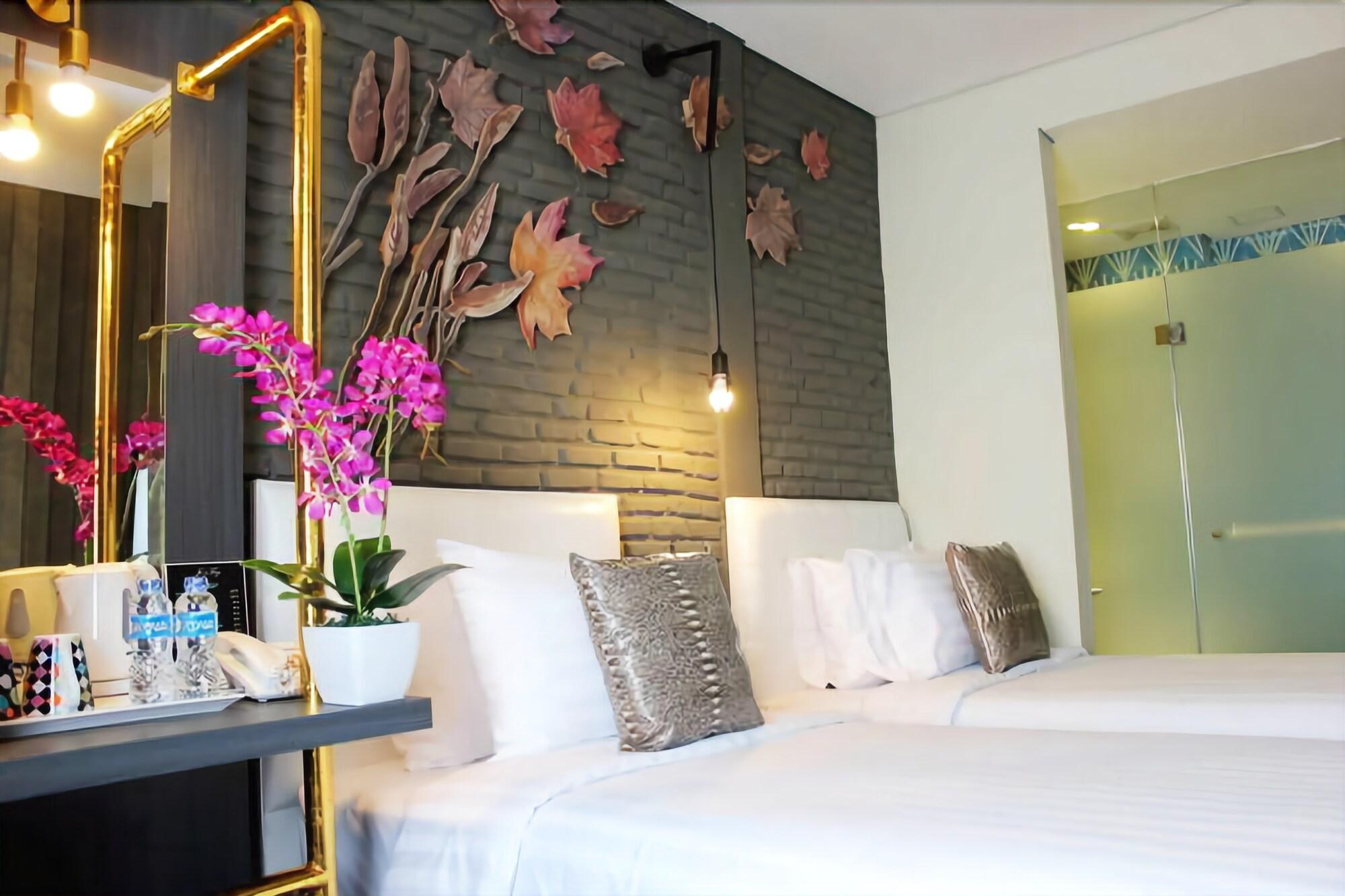 Couleur Hotel Jakarta 10/26
