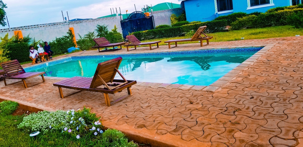 Exquisite Modern Apartment In Lusaka 41/47