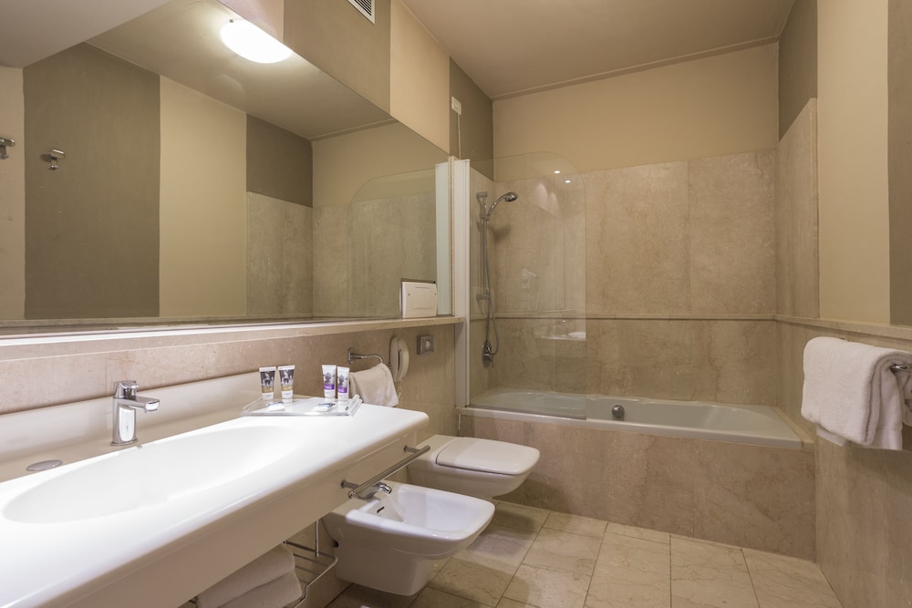 Mercure Tirrenia Green Park 49/50