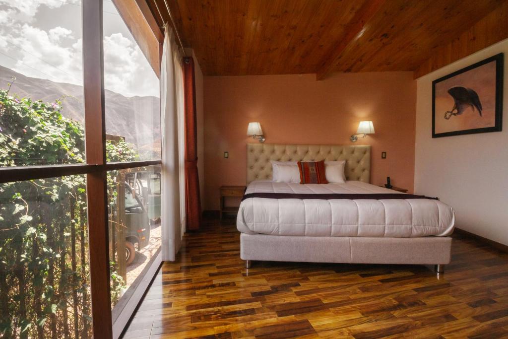 Suite, Mountain View
