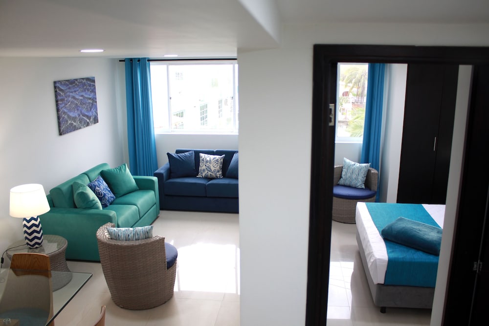 White Coral Apartasuites 27/50