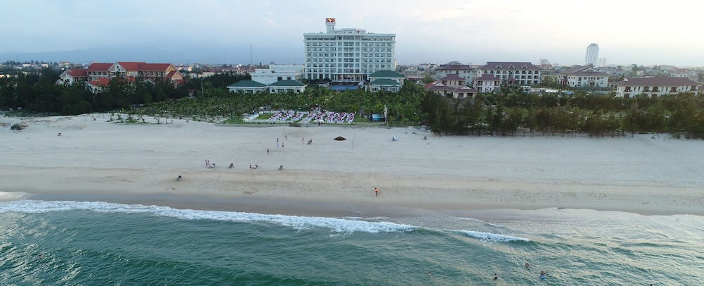 Gold Coast Hotel Resort & Spa 39/50