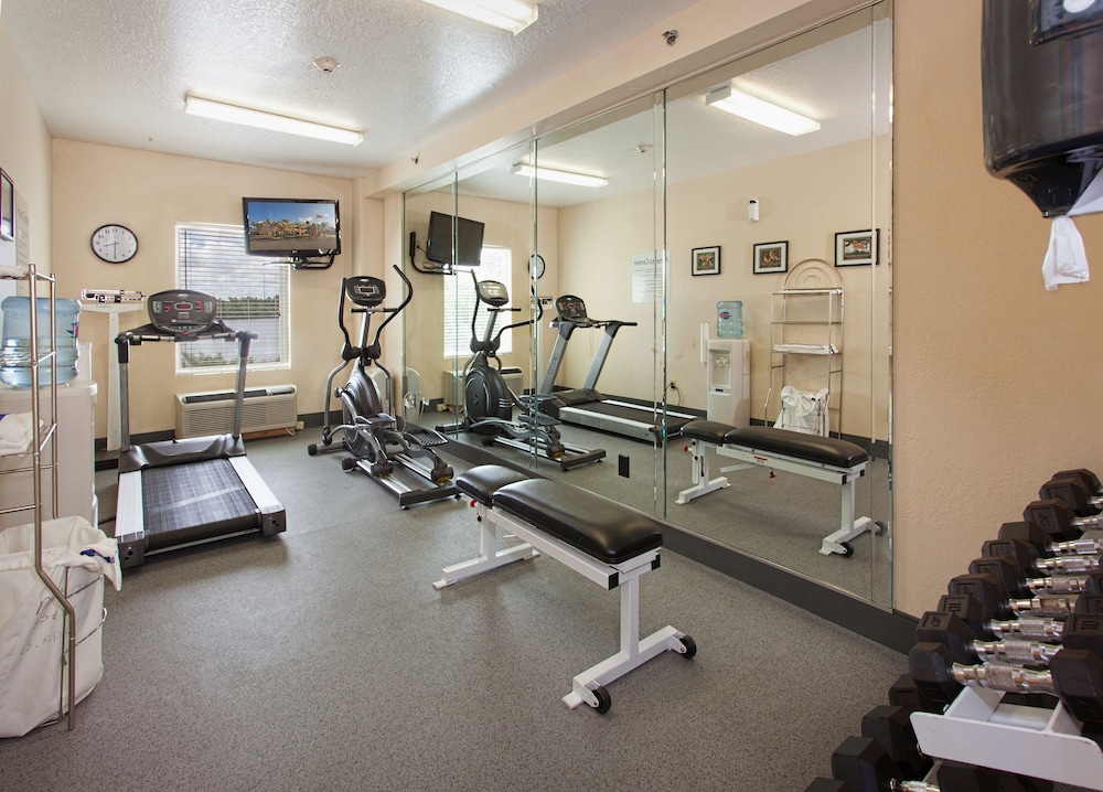 Holiday Inn Express Hotel and Suites Port Charlotte 18/34