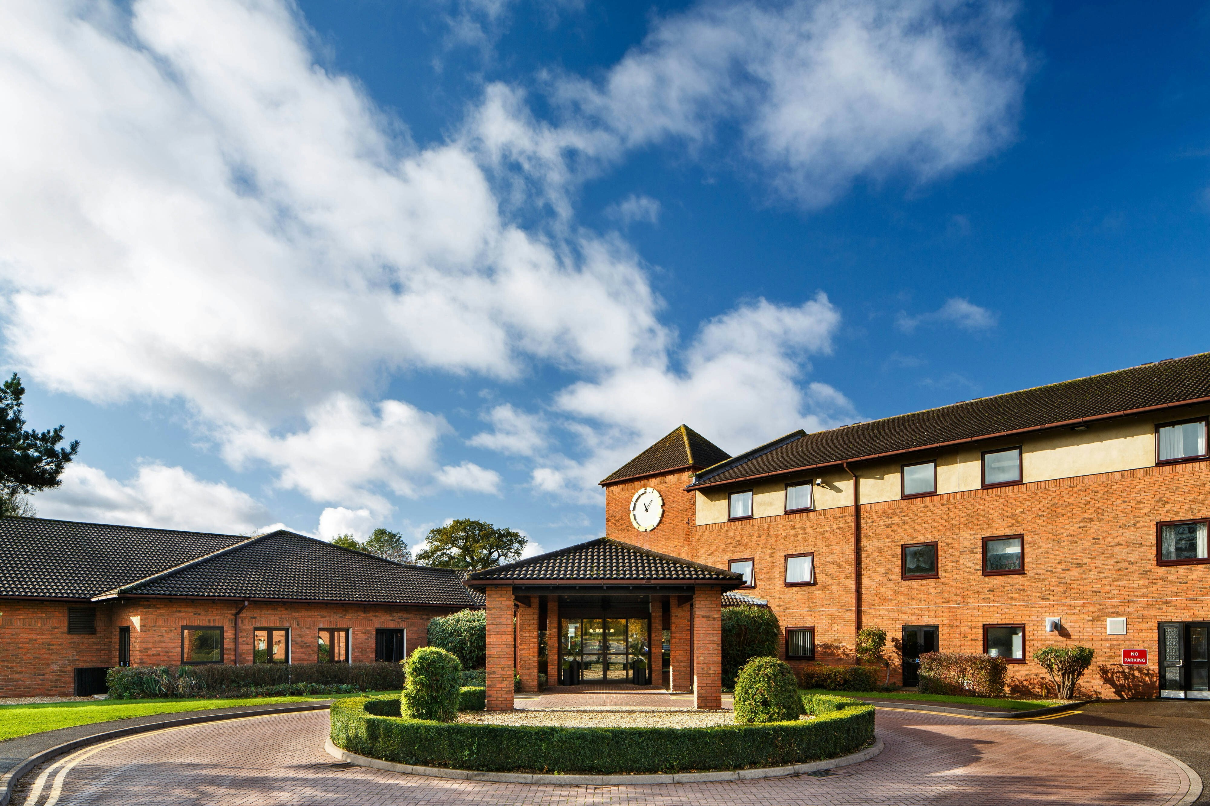 Delta Hotels by Marriott Milton Keynes 1/18
