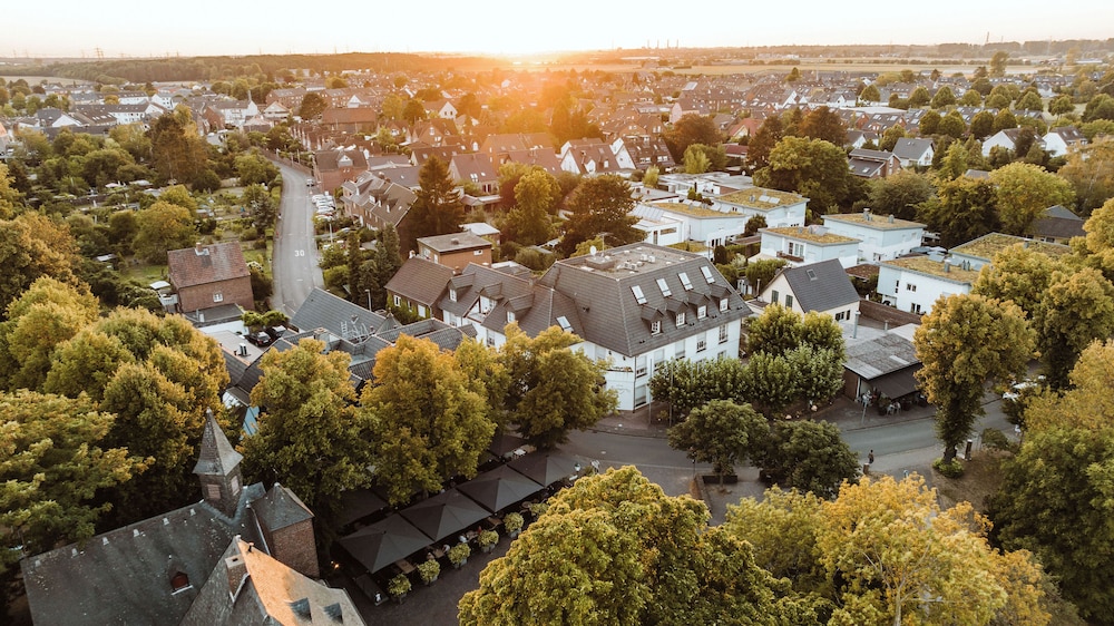 Hotel Schloss Friedestrom 48/50