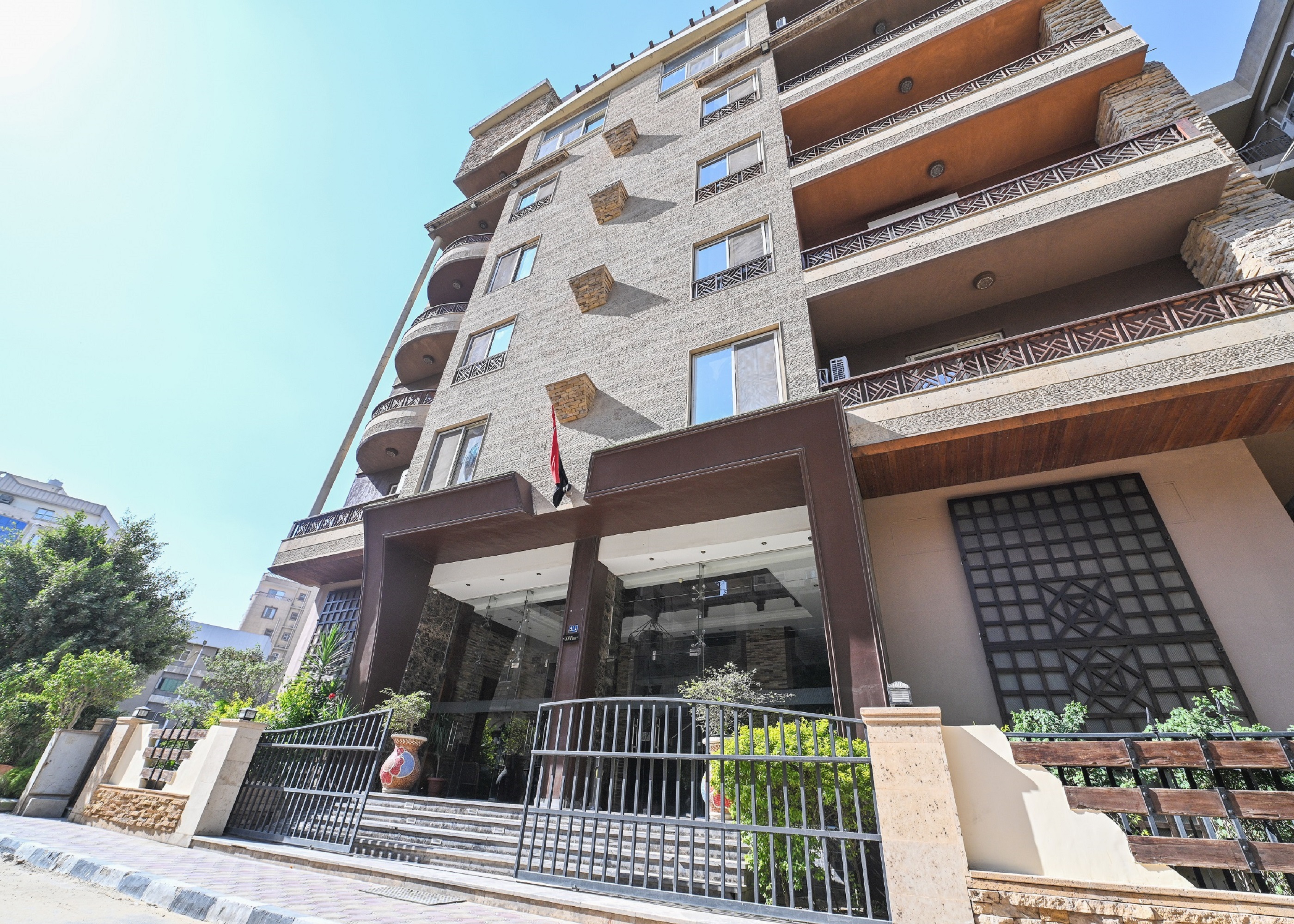 Saray Gem Plaza in GIZA