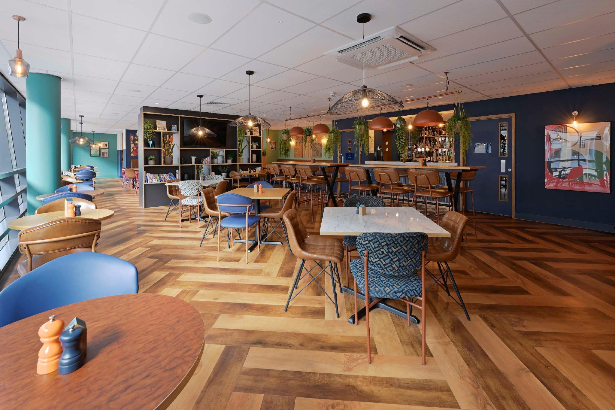 Travelodge Slough 20/26