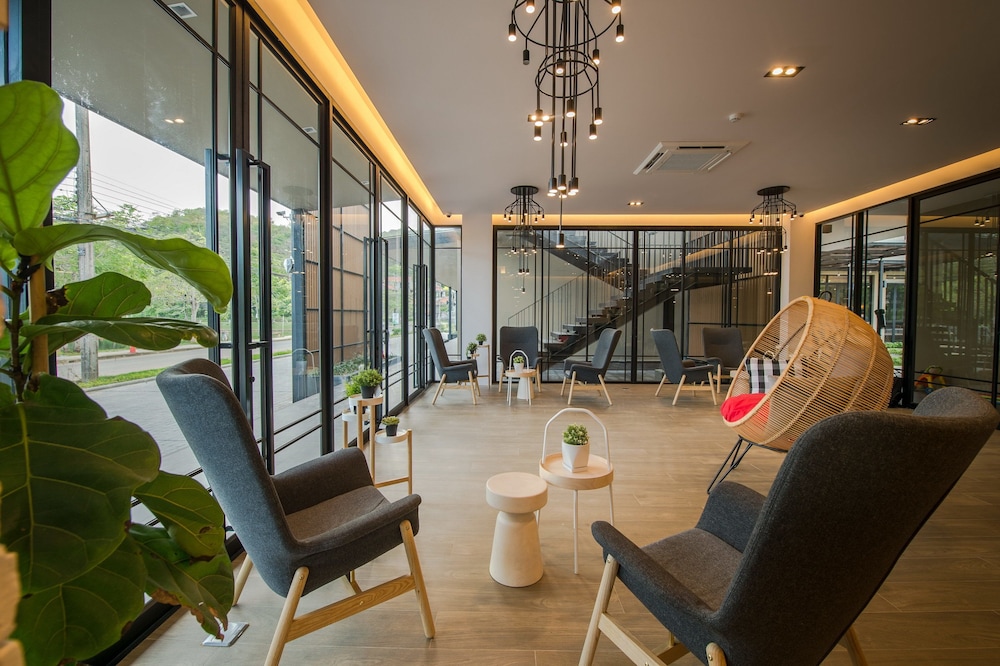 The Gallery Hotel Naiharn 31/50