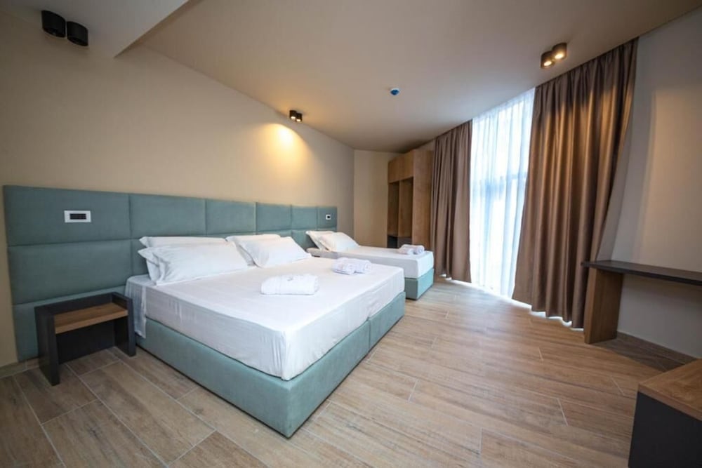 Aldis Hotel 30/59