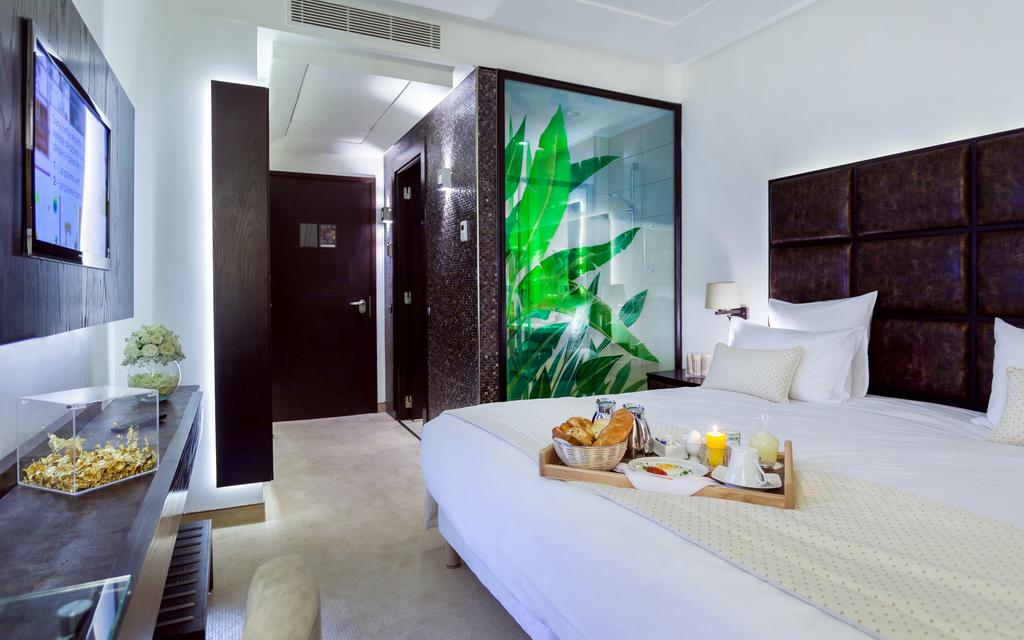 SUPERIOR, DOUBLE BED