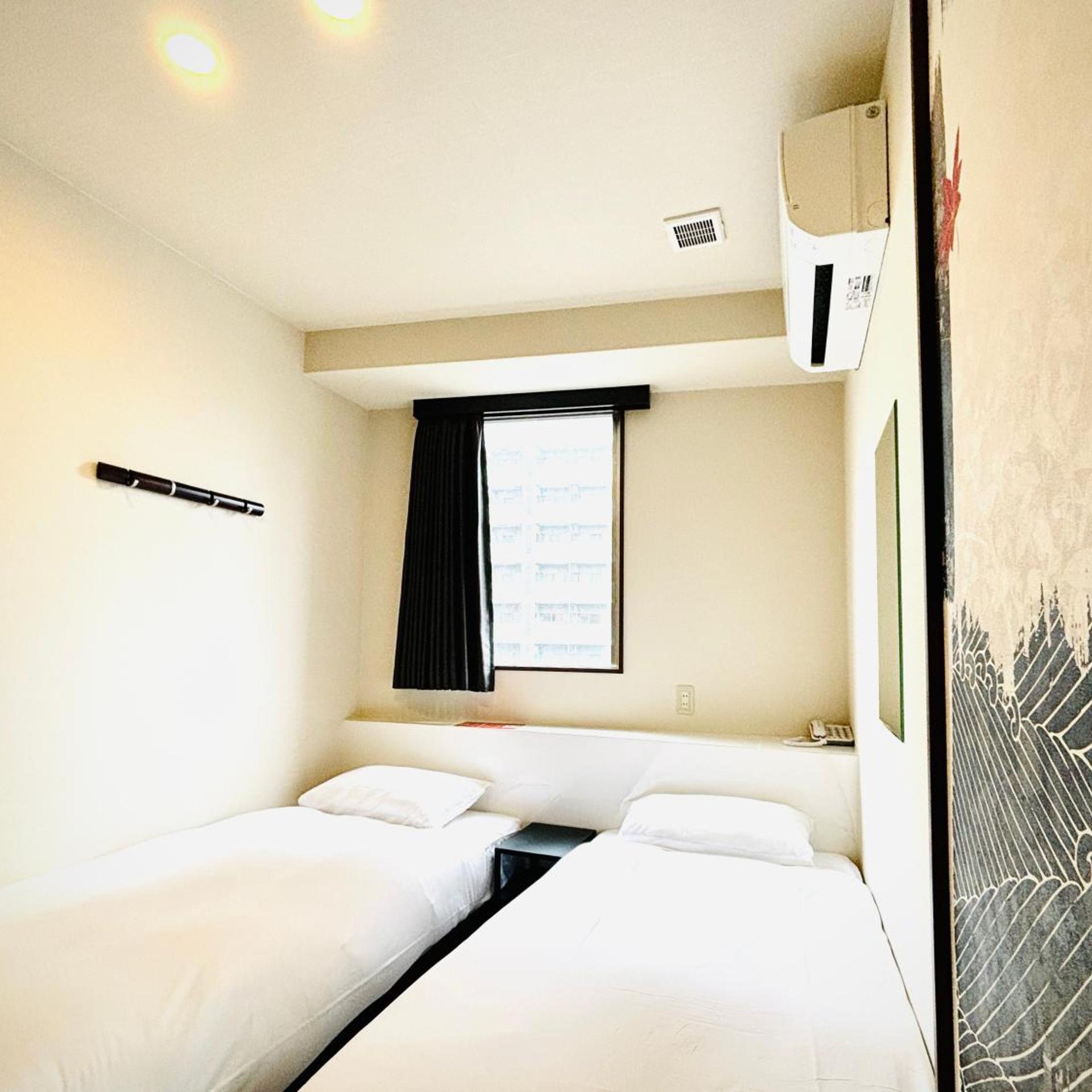 غرفة بسريرين منفصلين، Arashi Hotel Namba 4/10