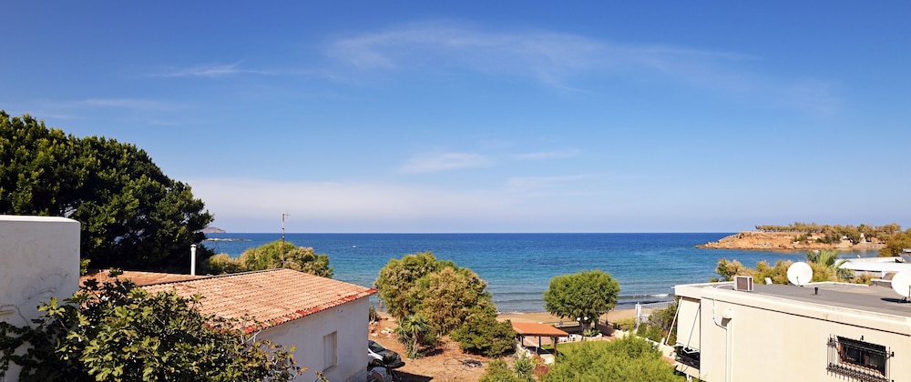 Iolkos Hotel 25/52