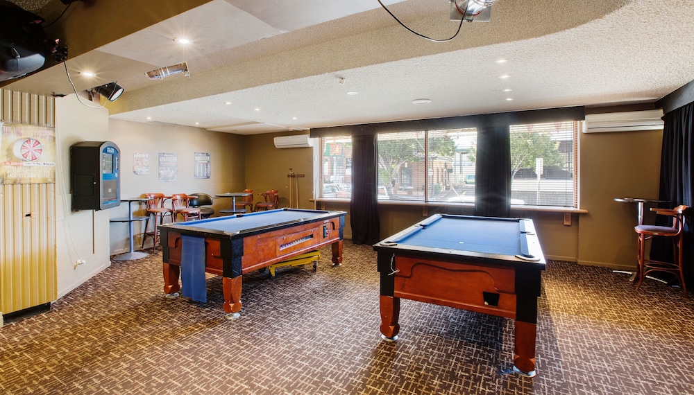 Prince of Wales Hotel 30/50