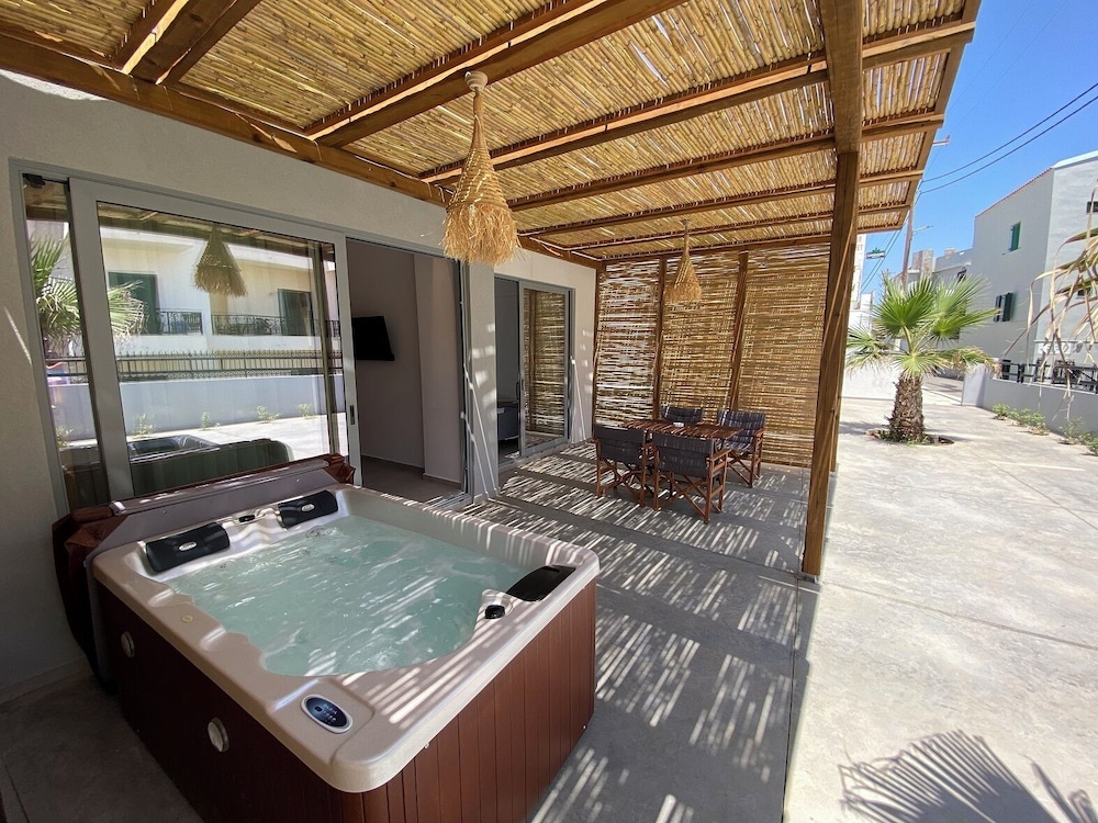 Blue Aegean Hotel and Suites 34/64