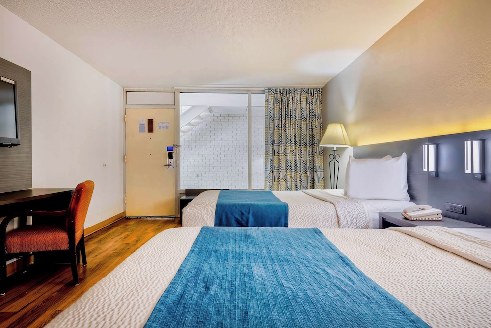 Motel6 Morgantown, WV 37/61