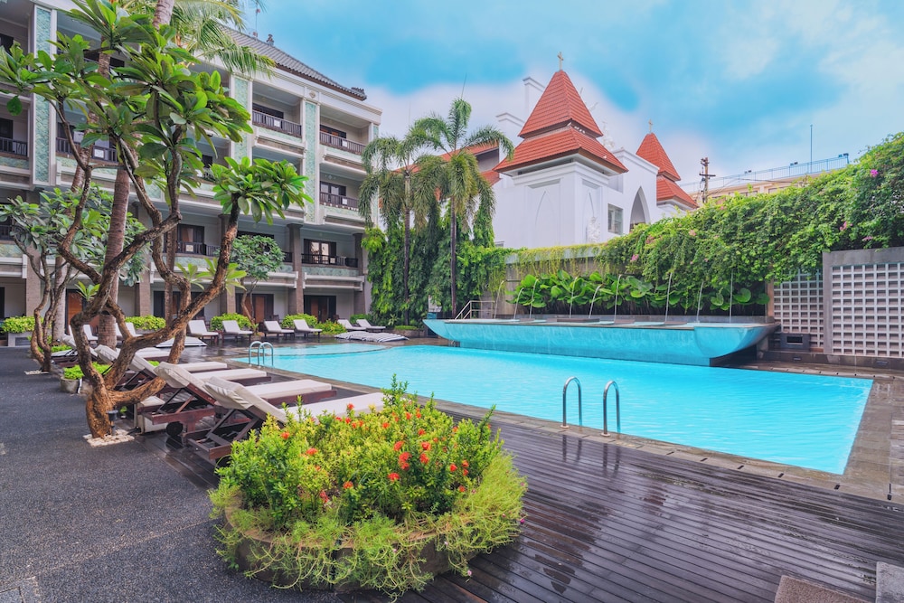 The Vira Bali Boutique Hotel & Suites 72/81