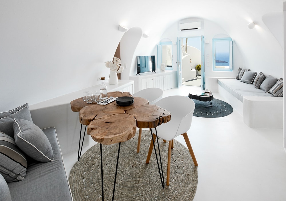 Dana Villas and Infinity Suites 50/70