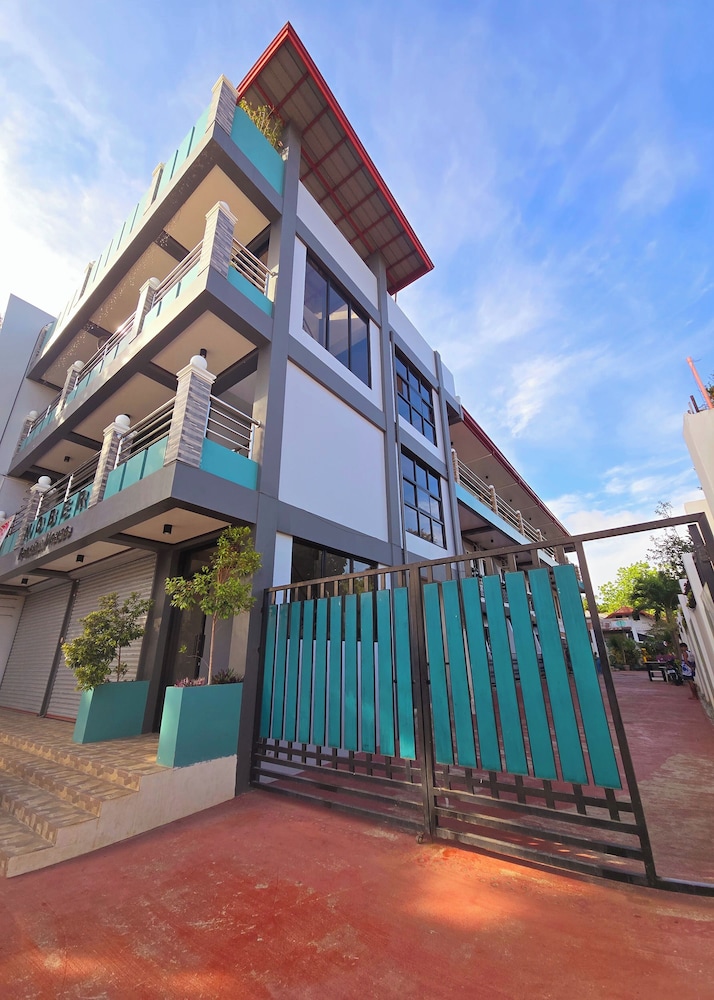 Nober Pension House City Center by ZUZU in PUERTO PRINCESA