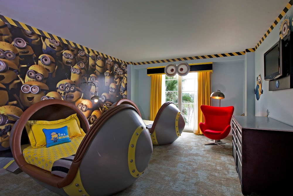 Universal's Loews Portofino Bay Hotel 48/83