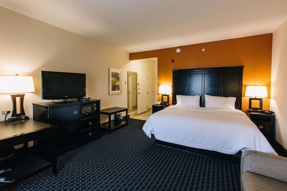 Hampton Inn Suites Effingham 19/63