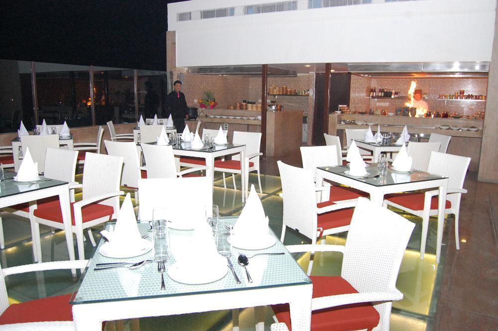 Peppermint Hotel Jaipur 29/36