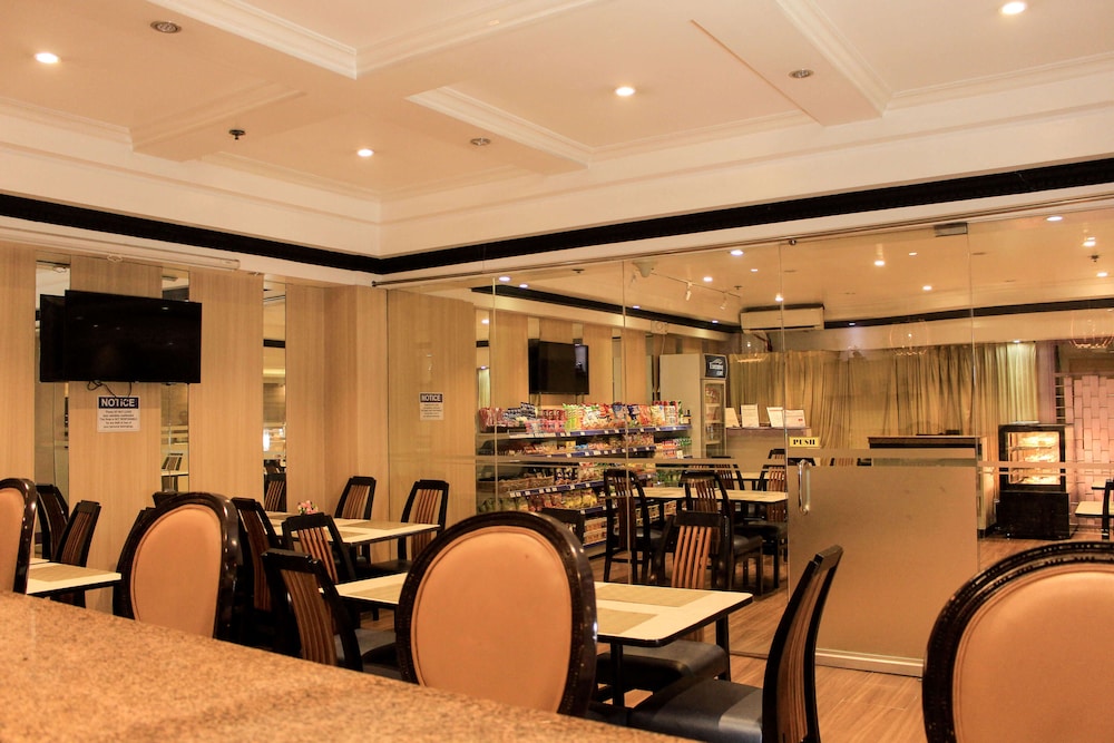 Executive Hotel Manila 40/47