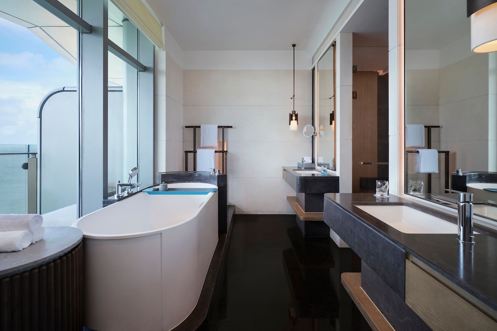 Zhuhai Dong'ao Island Marriott Resort and Spa 49/50