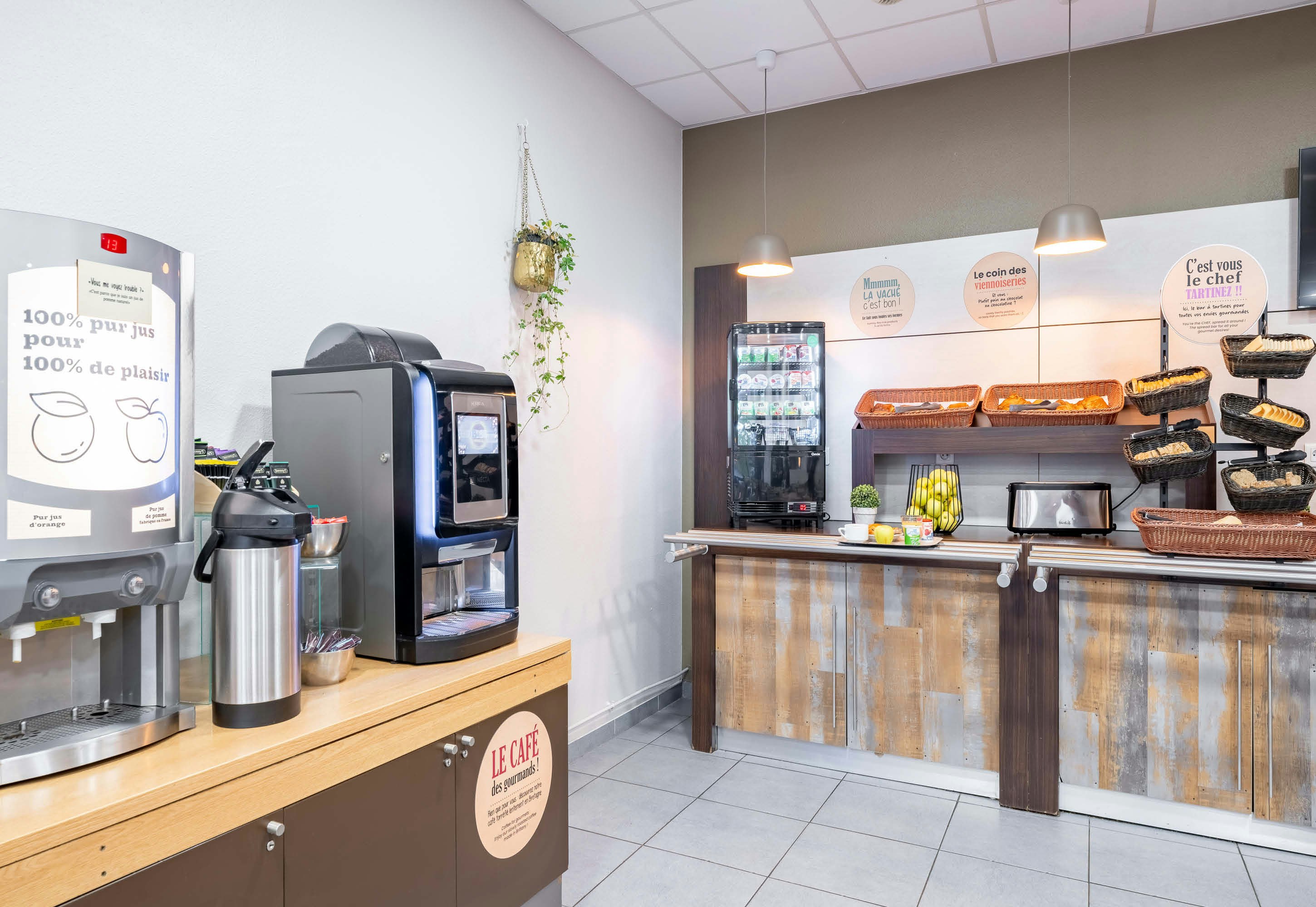B&B HOTEL Maubeuge Louvroil 6/36