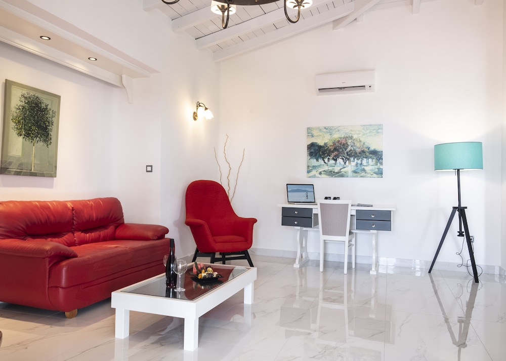 Acrotel Athena Pallas and Residence 50/78