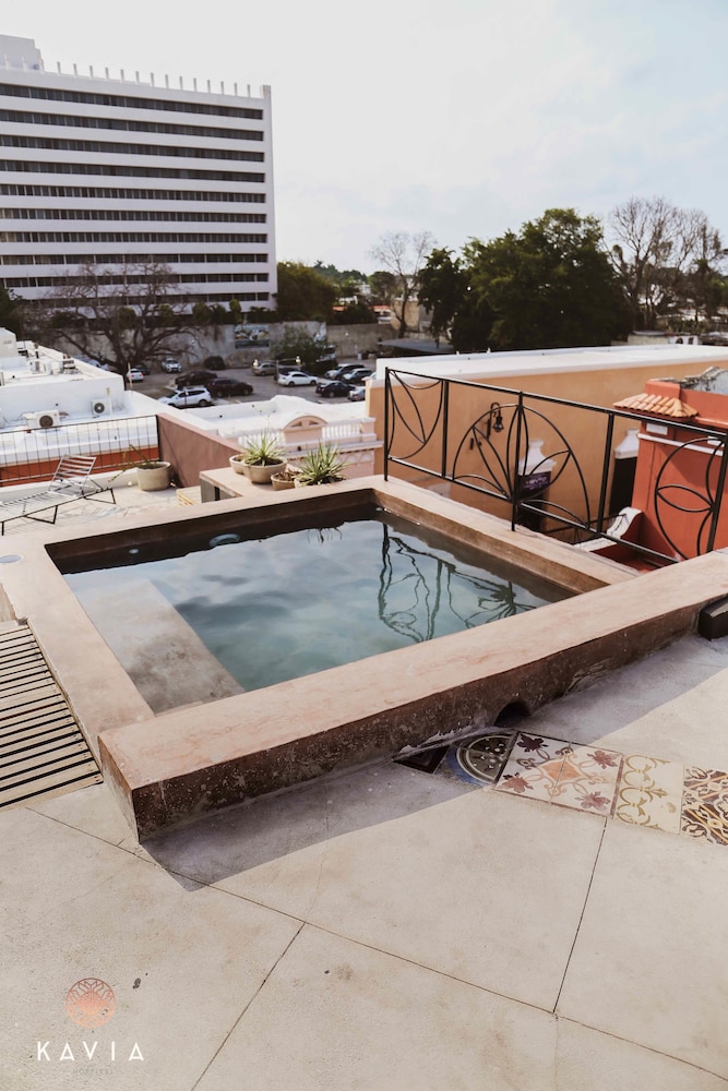 Hotel Urban 38/50
