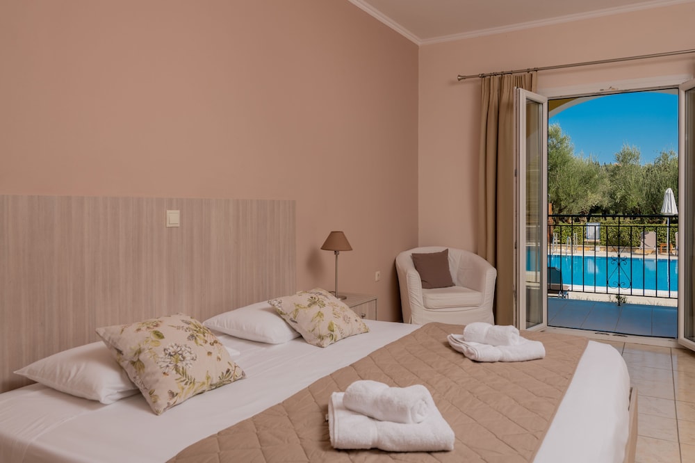 Varres Hotel 12/50