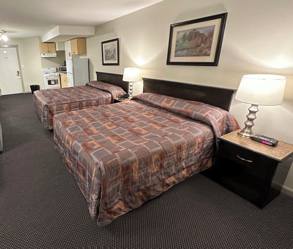 Canadian Inn 14/34