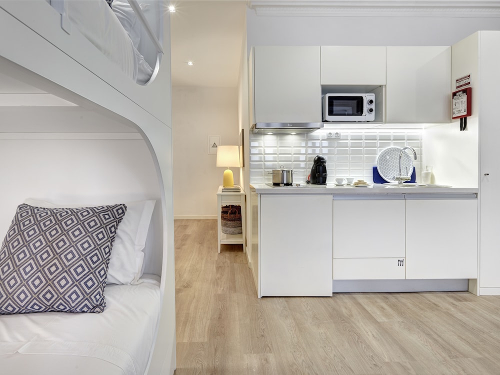 Porto Downtown Lovers Suites Bombarda 451 5/50
