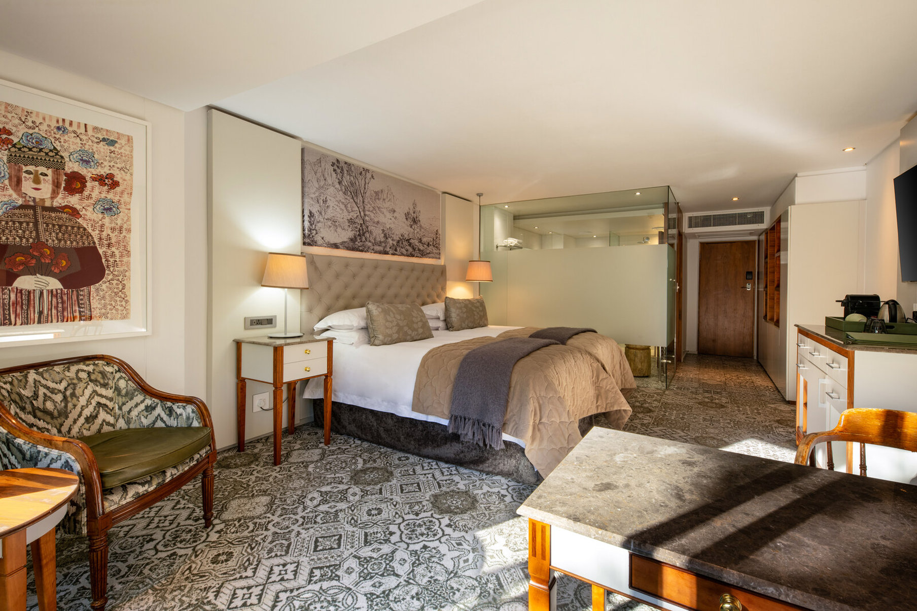 Vineyard Hotel 16/59