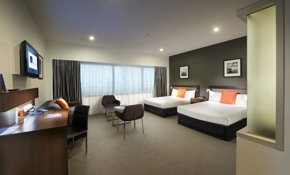 NOVOTEL BRISBANE AIRPORT 13/50