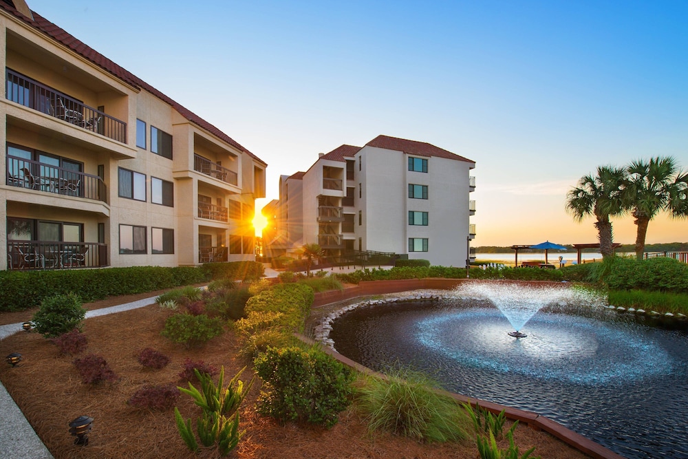 Marriott's Harbour Point and Sunset Pointe at Shelter Cove 8/30