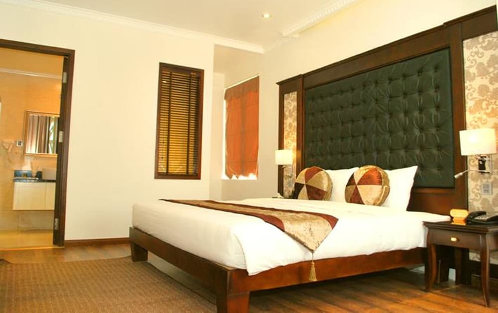 City Bay Palace Hotel 31/70