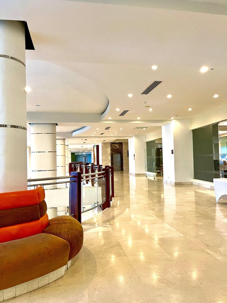 Sand Diamond Hotel (ex Four Points by Sheraton Colon) 18/31