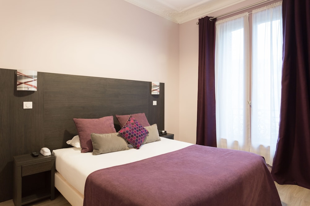 HOTEL D'ARGENSON 22/75