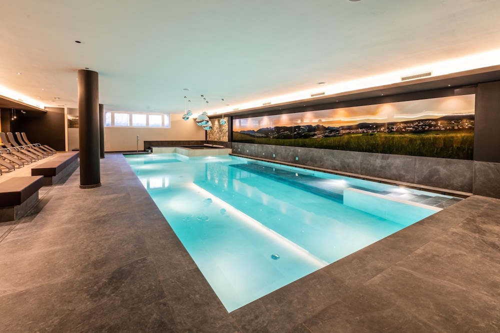 Lady Maria Hotel And Resort 49/70