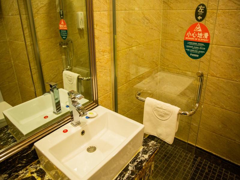 GreenTree Inn LanZhou YanBei Road United University Express Hotel 31/32