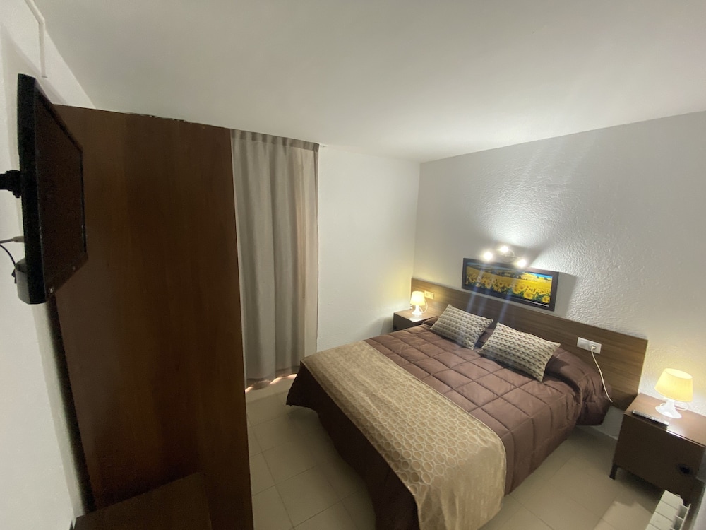 Apartamentos AR Isern 7/34