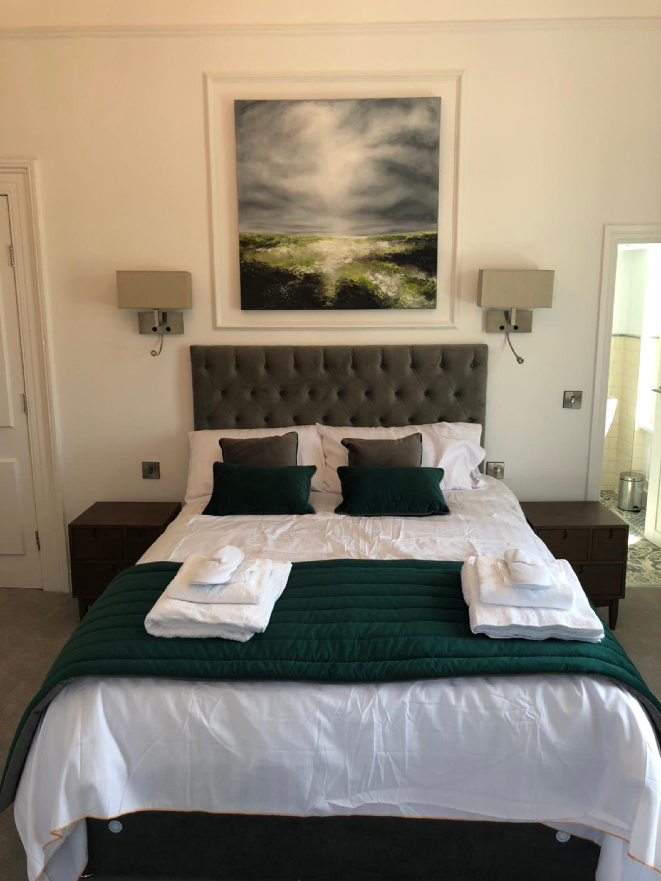 Room, Double Bed