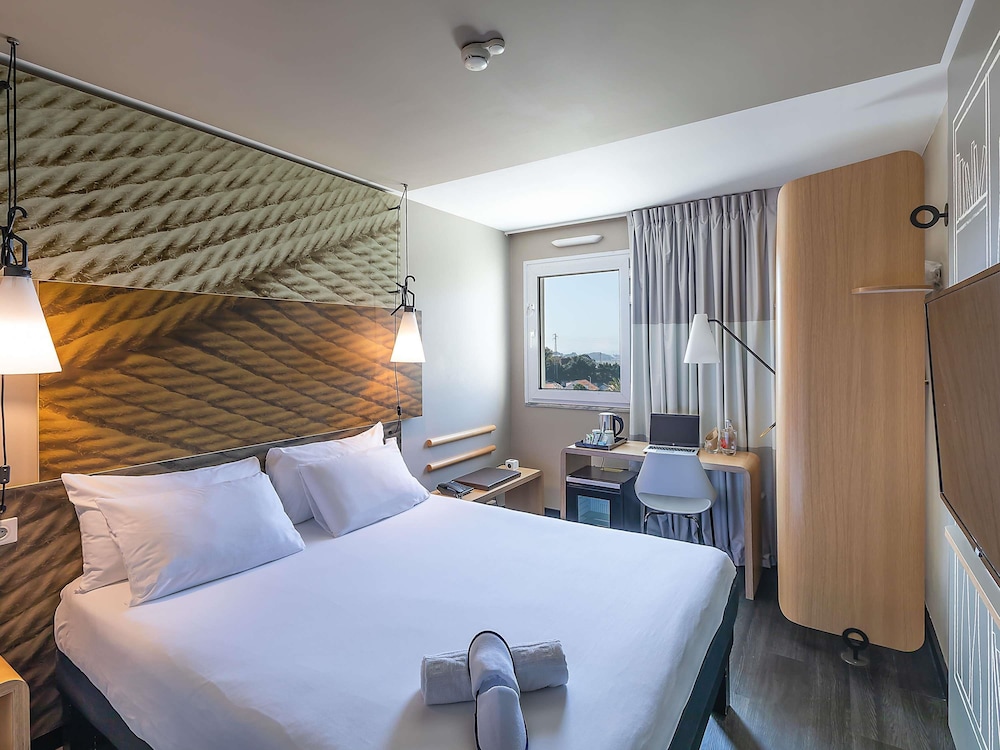Ibis Porto Gaia 17/70