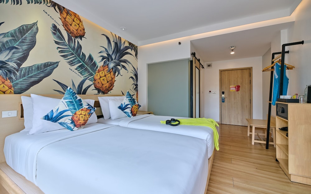 Lub D Koh Samui Chaweng Beach 27/75