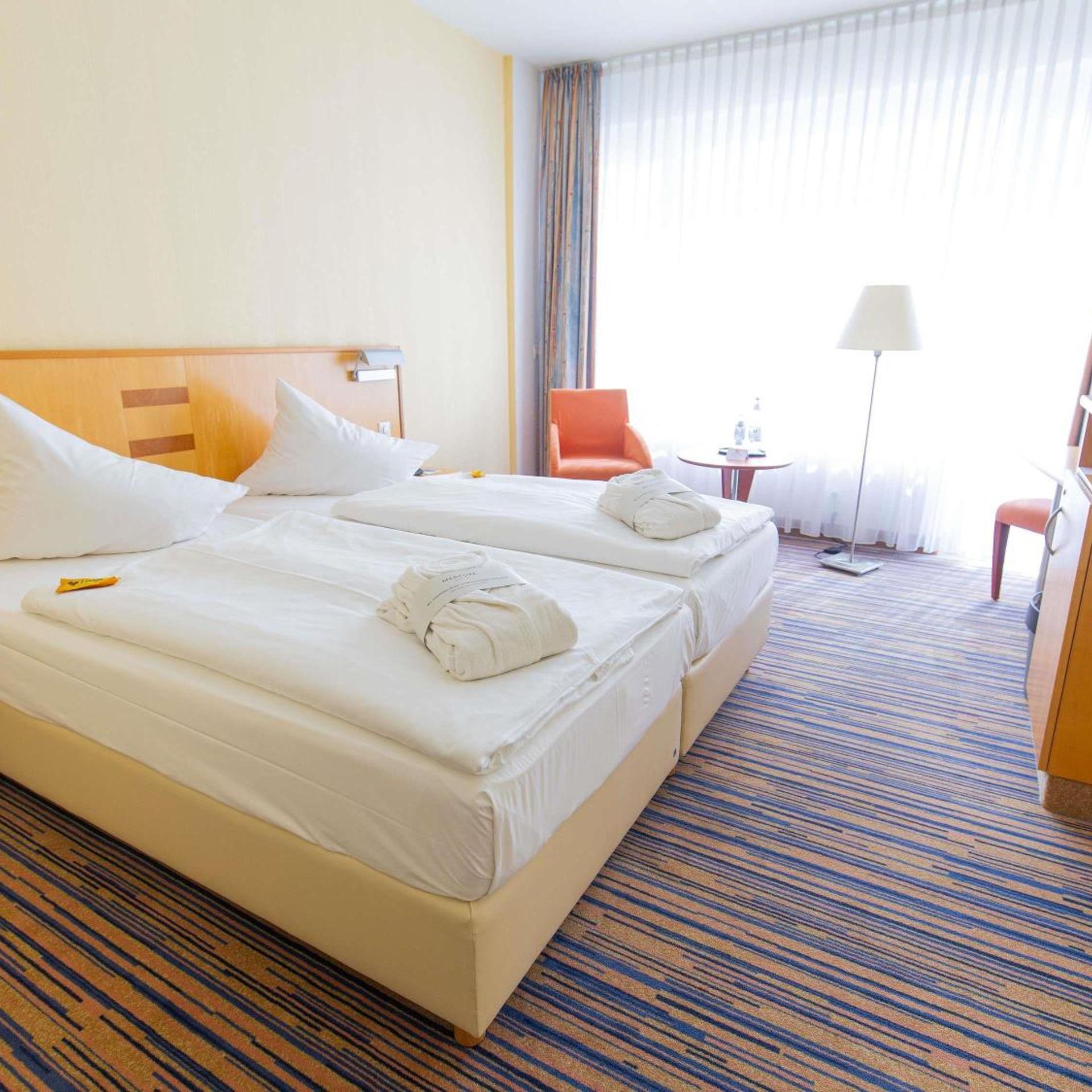 Room, Double Bed